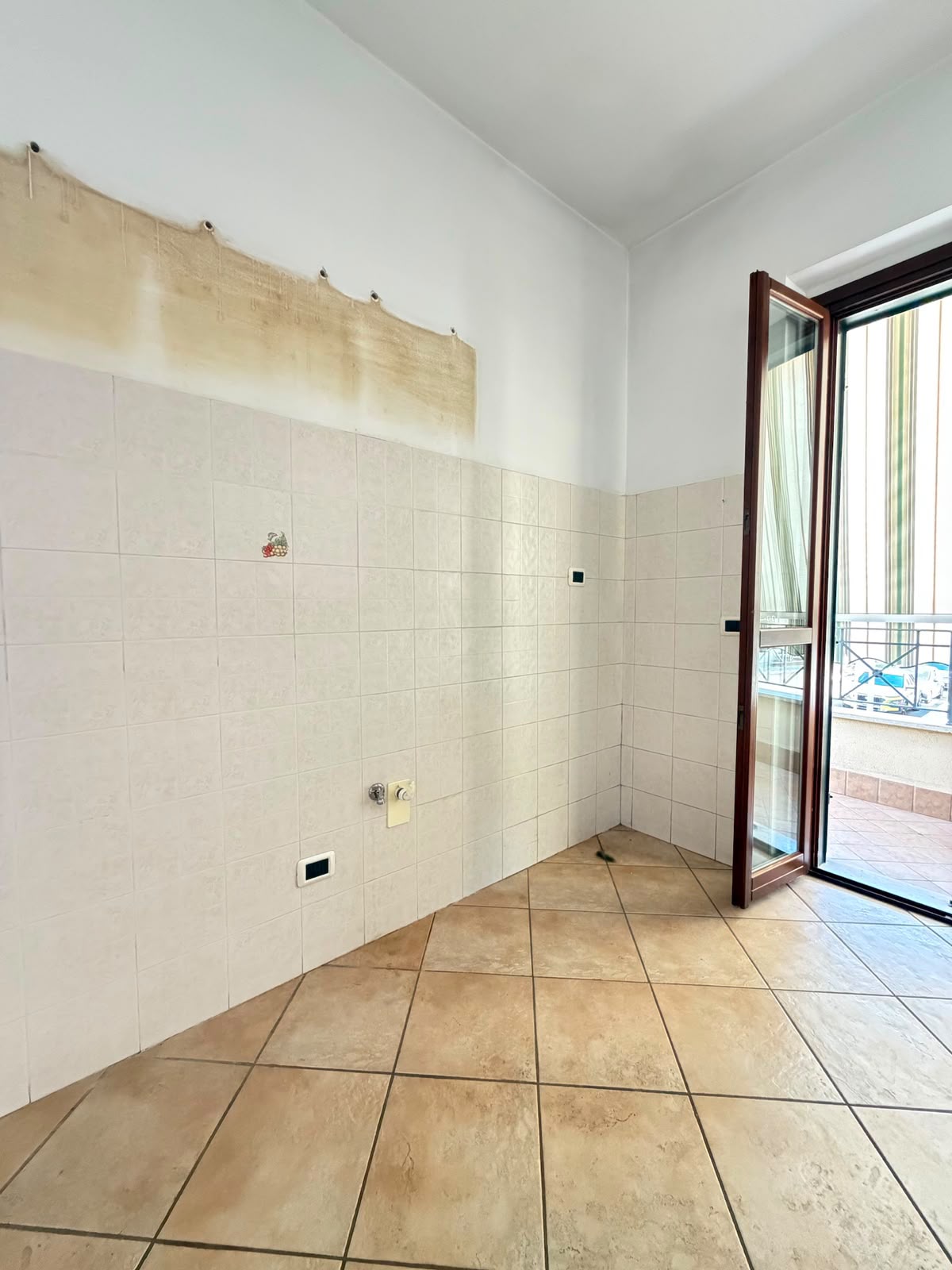 1° piano con balcone angolare – libero da subito