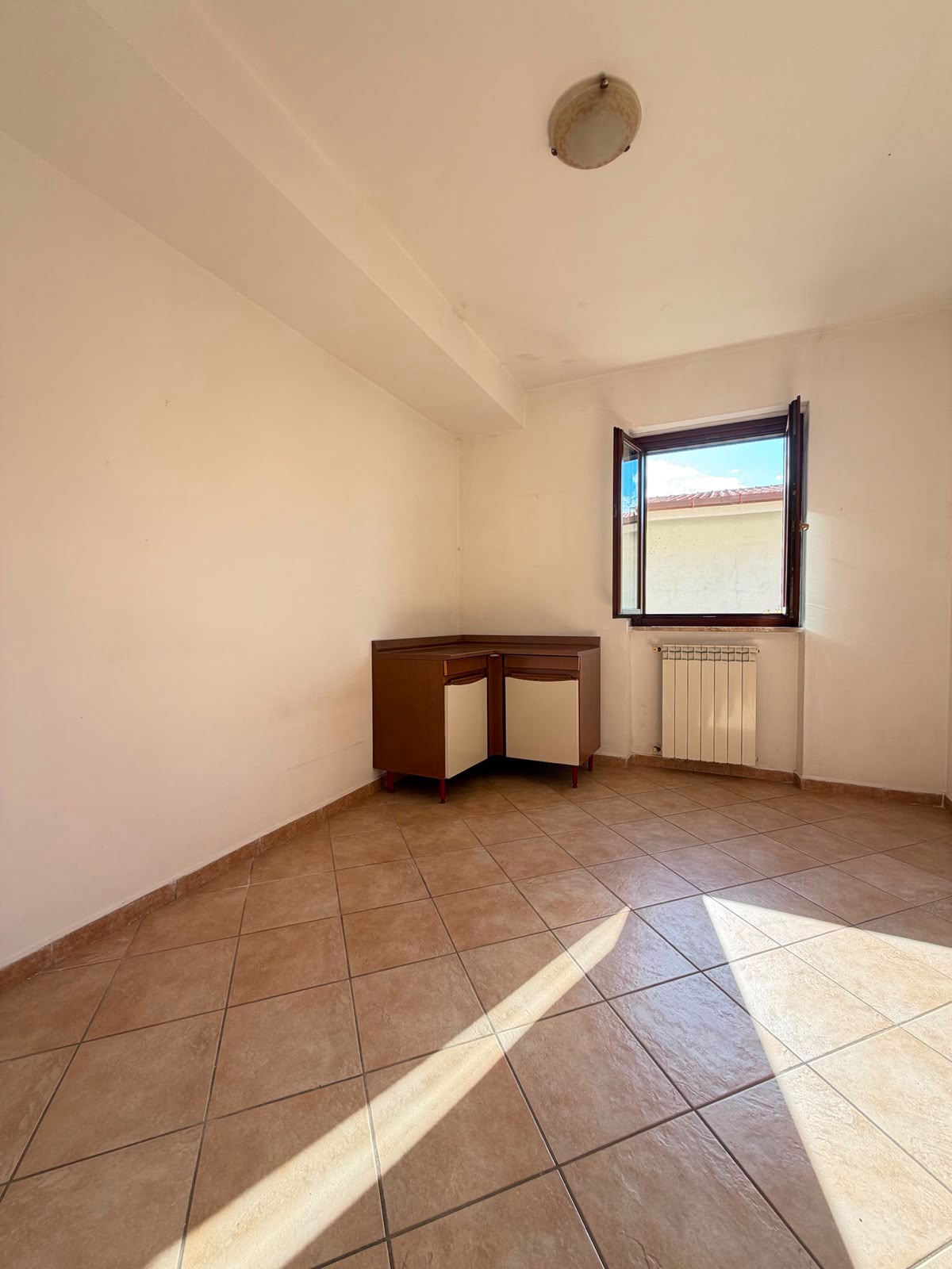 1° piano con balcone angolare – libero da subito