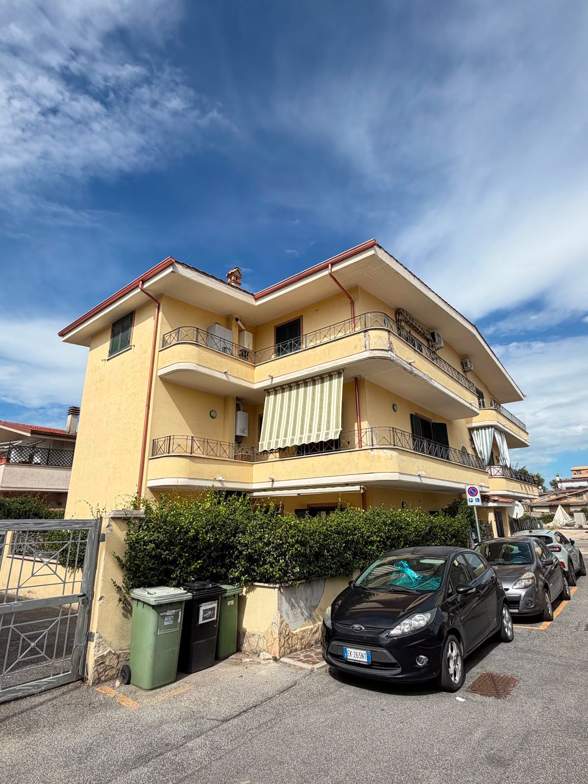 1° piano con balcone angolare – libero da subito