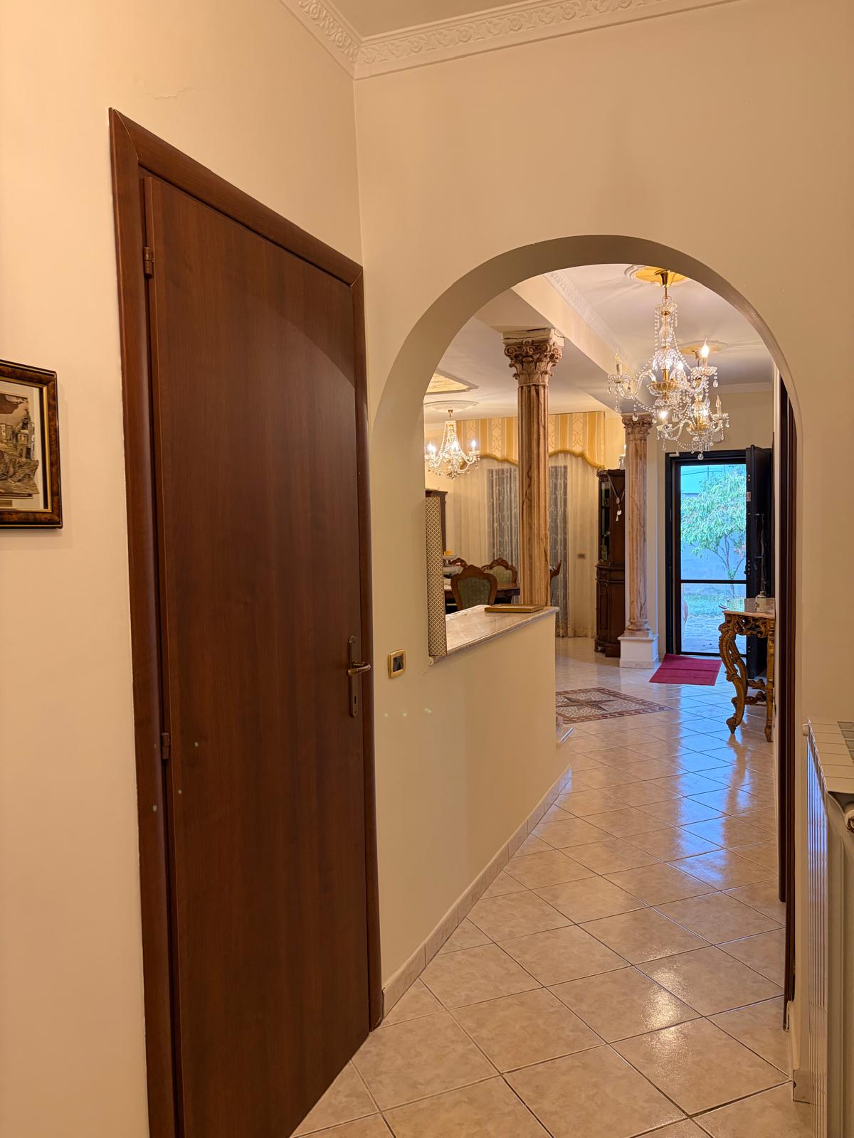 Villa singola con giardino di 1.000 mq.ca. Ottimo stato!