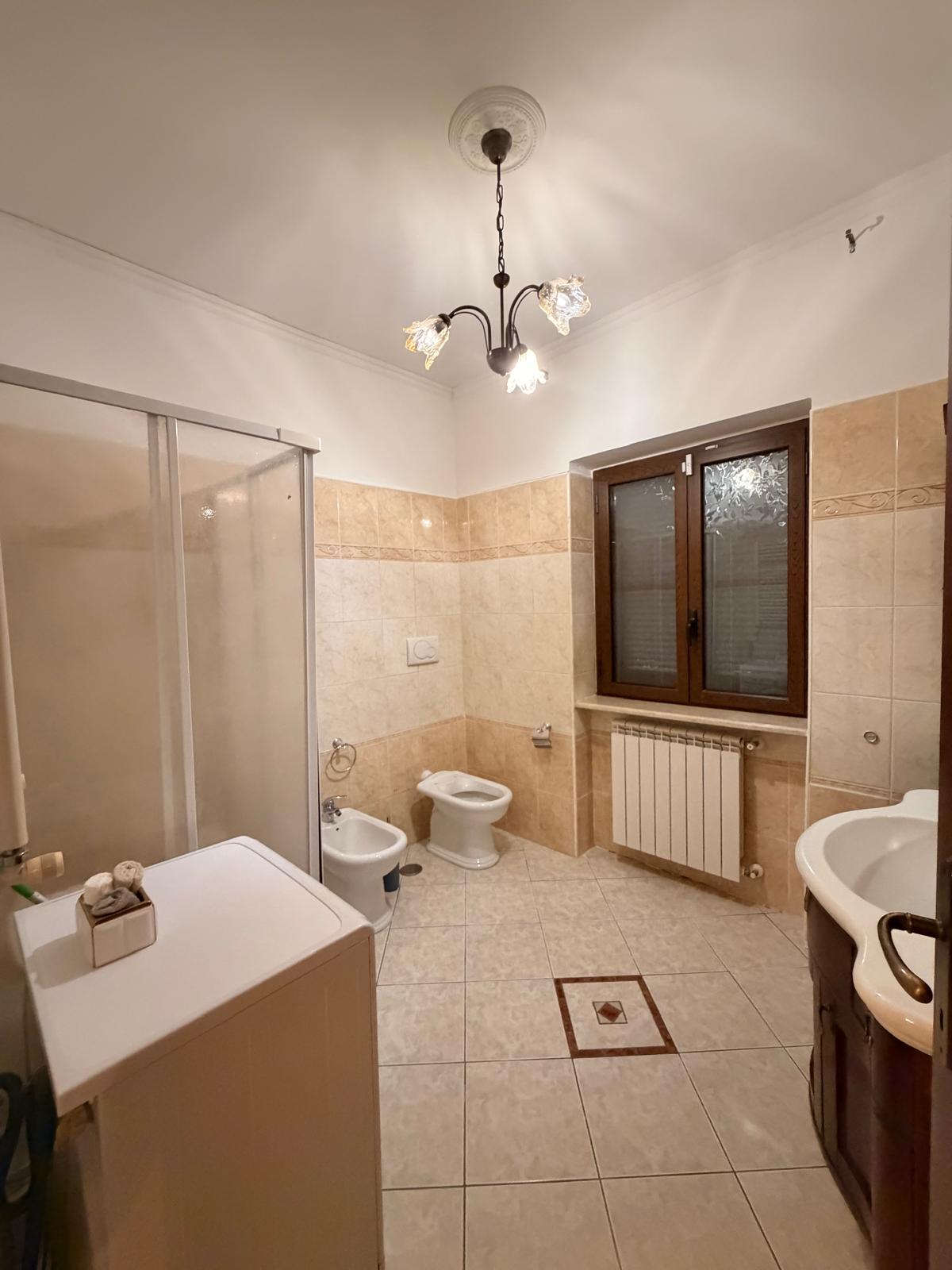 Villa singola con giardino di 1.000 mq.ca. Ottimo stato!