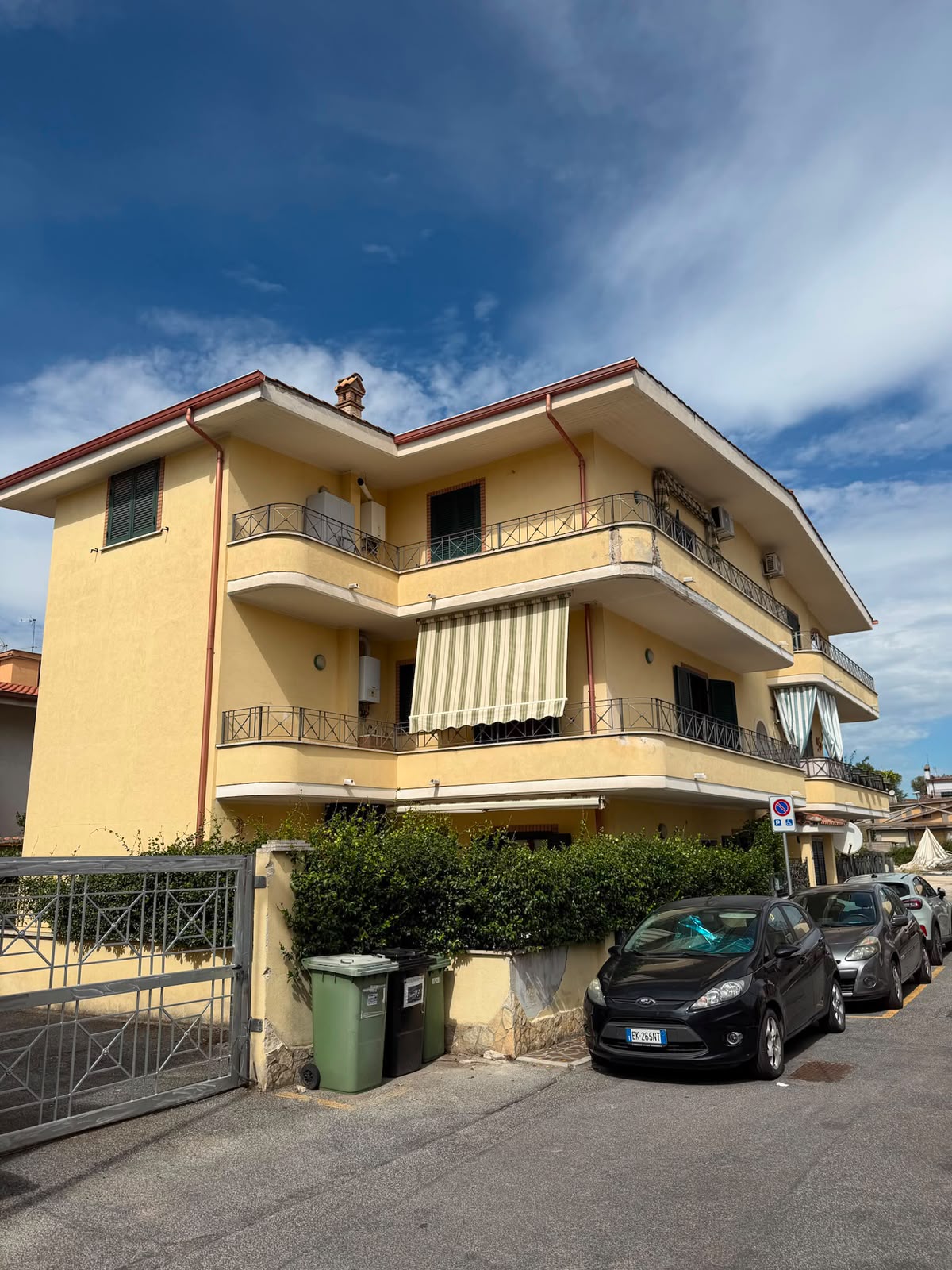 1° piano con balcone angolare – libero da subito