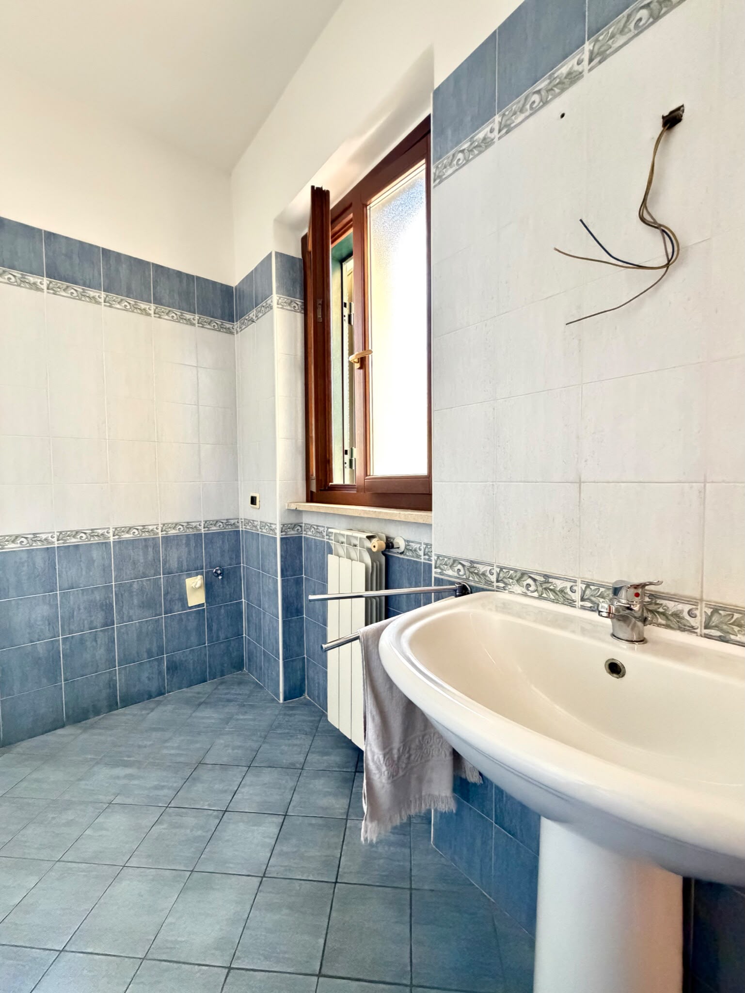 1° piano con balcone angolare – libero da subito