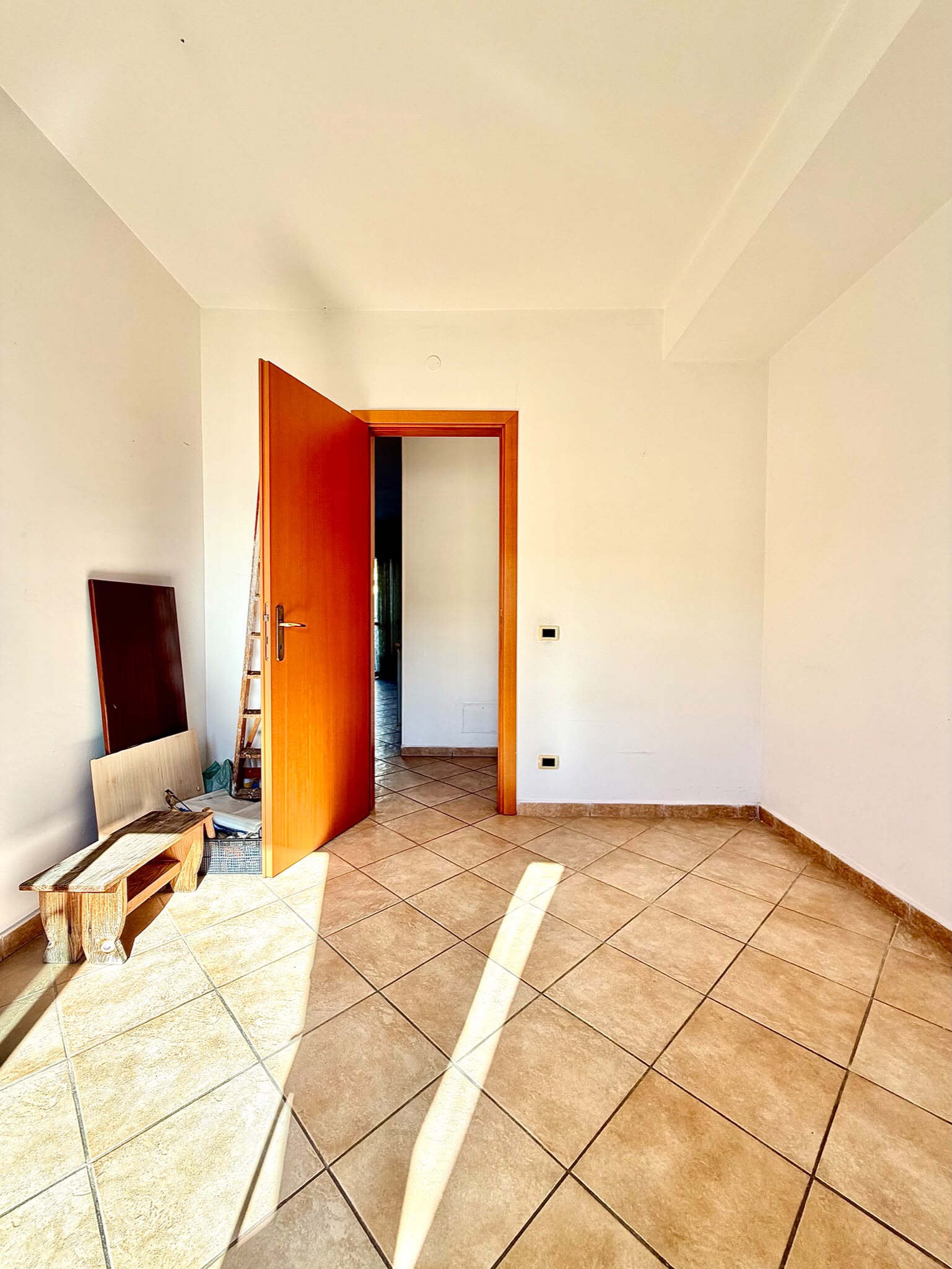 1° piano con balcone angolare – libero da subito