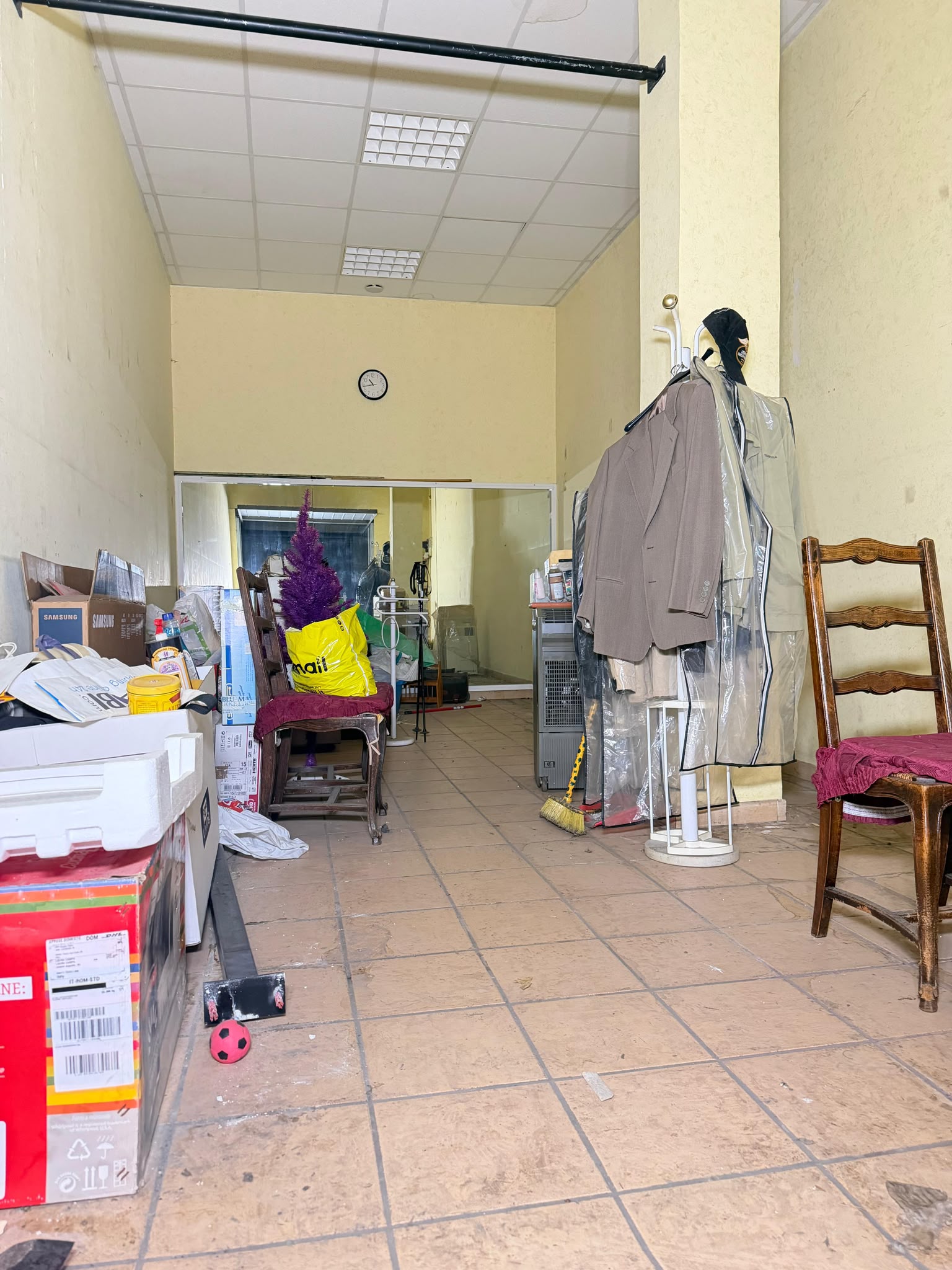 BOX AUTO 22MQ – no spese condominiali