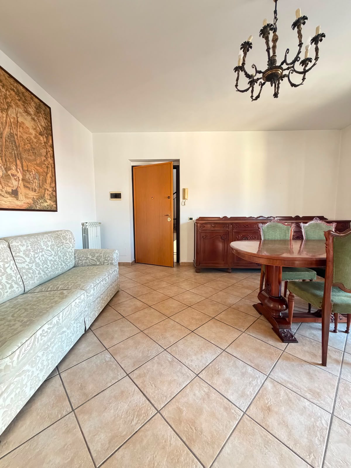 1° piano con balcone angolare – libero da subito